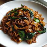 thai drunken noodles - Tasty